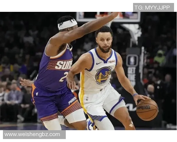 勇士与快船激战正酣央视网全程直播精彩瞬间不容错过