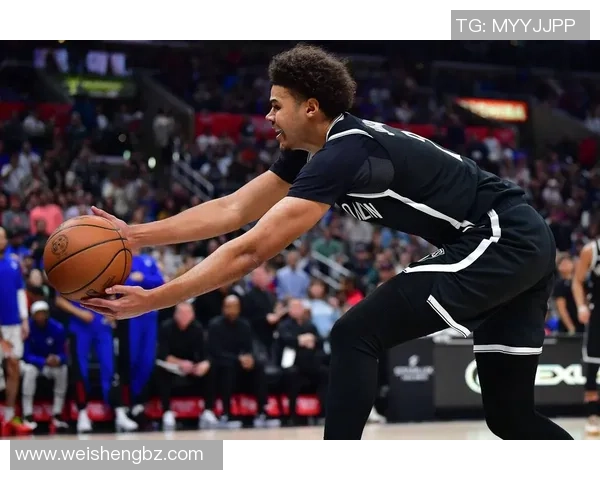 卡梅隆约翰逊的篮球之路:从新秀到明星球员的成长历程 卡梅隆约翰逊的篮球之路:从新秀到明星球员的成长历程