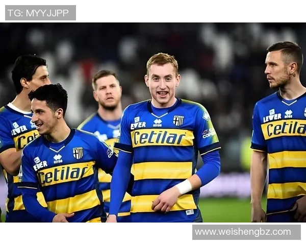 意甲焦点战帕尔马主场迎战都灵争夺三分的激烈对决 意甲焦点战帕尔马主场迎战都灵争夺三分的激烈对决