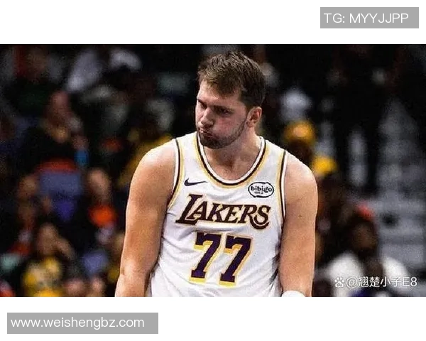 湖人队与犹他爵士的激烈对决谁能在这场比赛中笑到最后 湖人队与犹他爵士的激烈对决谁能在这场比赛中笑到最后