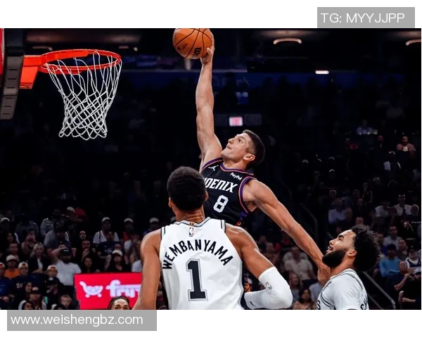 雷霆与马刺常规赛对决精彩回顾及赛季展望分析